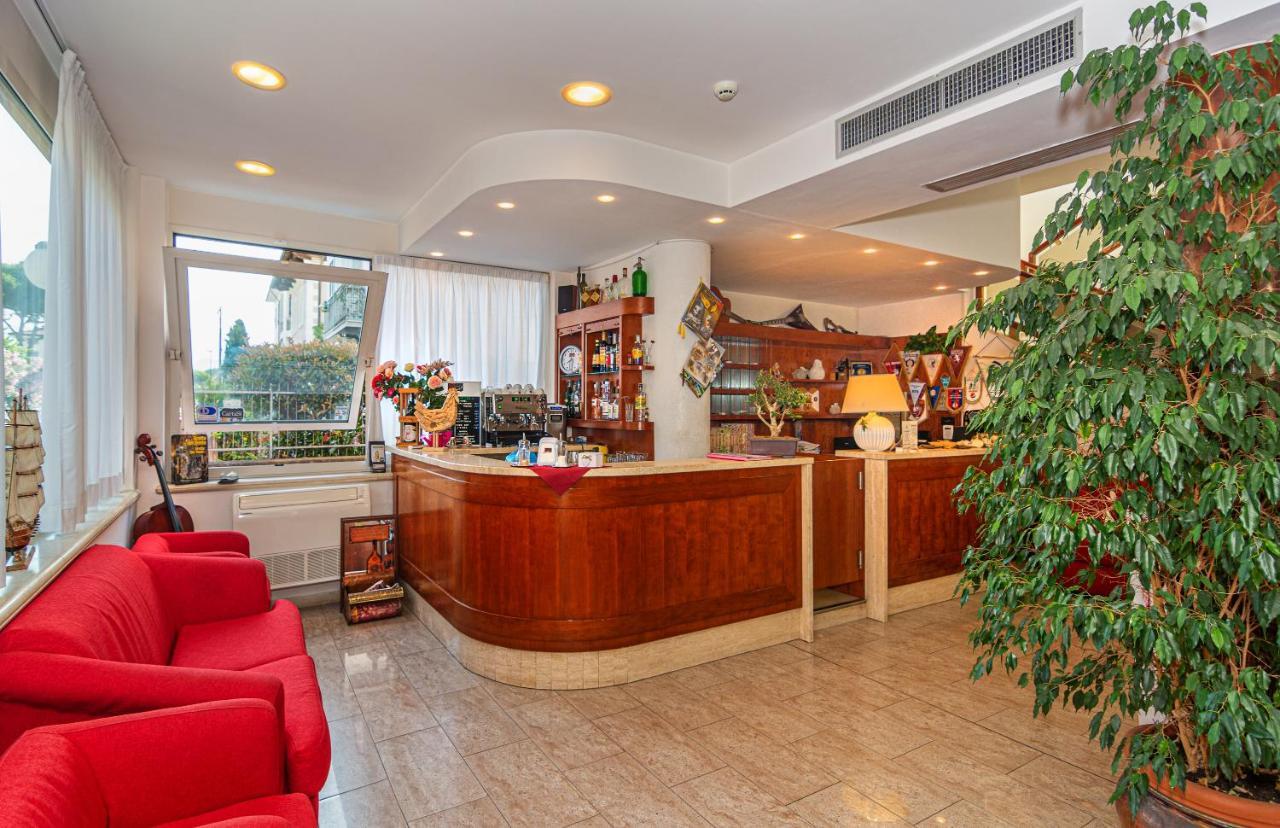 Florentia Hotel Lido di Camaiore Exterior foto