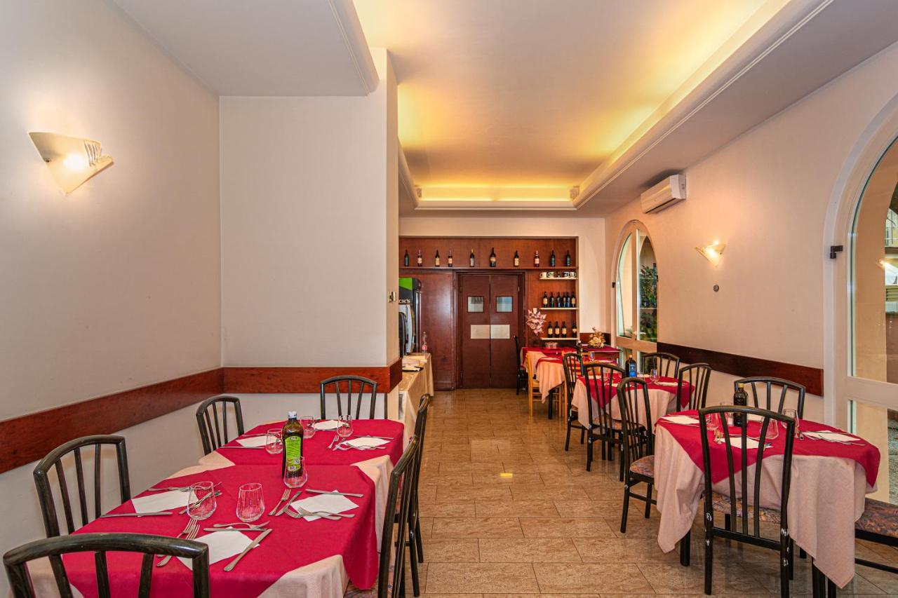 Florentia Hotel Lido di Camaiore Exterior foto