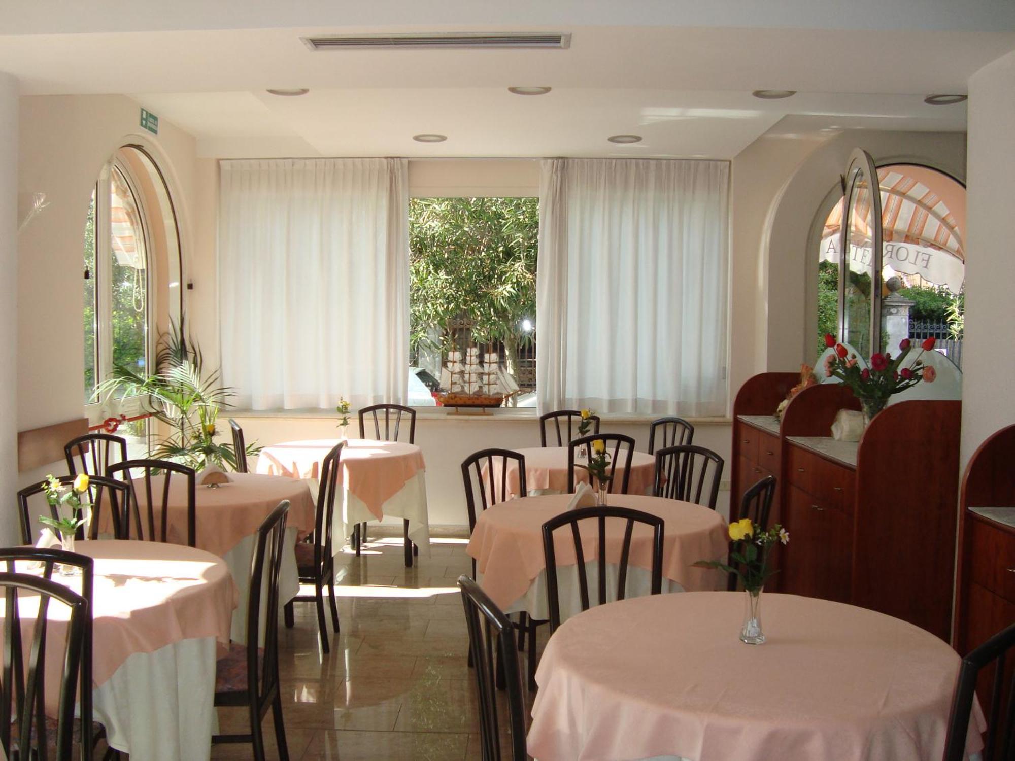 Florentia Hotel Lido di Camaiore Exterior foto