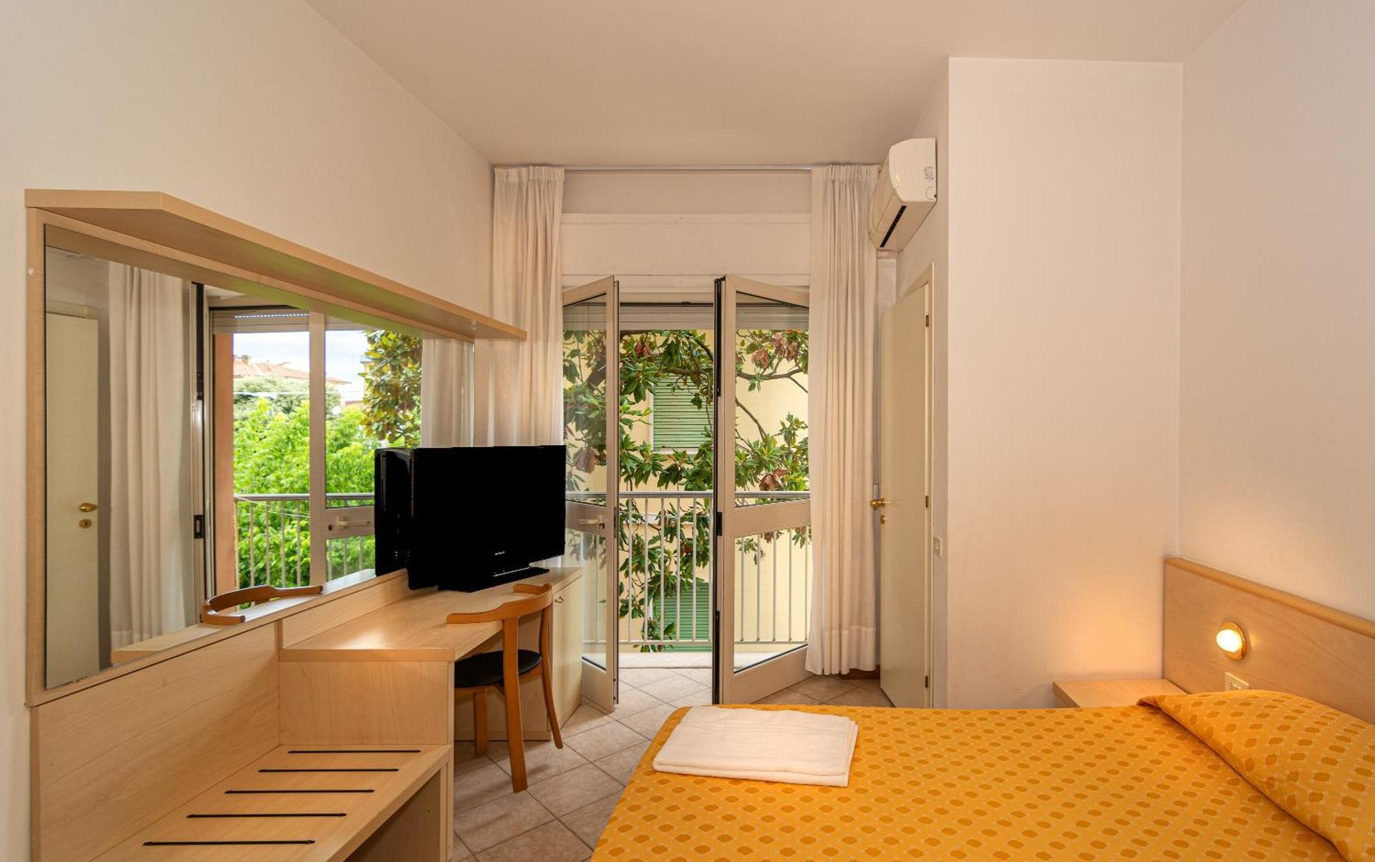 Florentia Hotel Lido di Camaiore Habitación foto